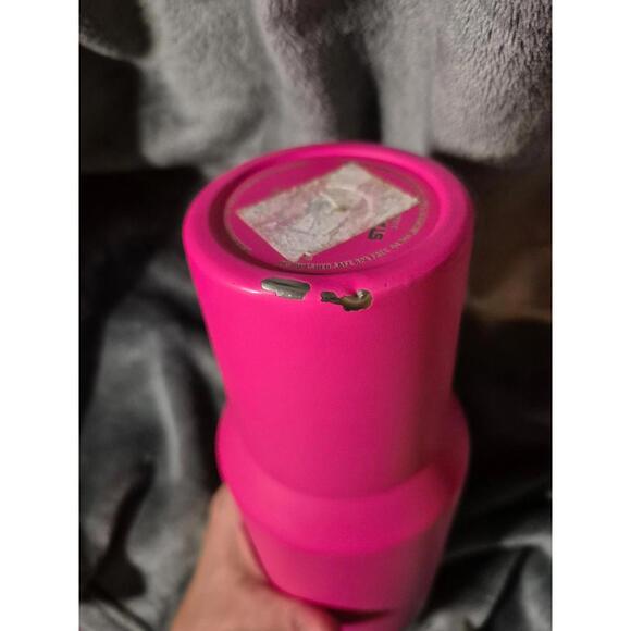 Stanley Fuchia colored mug - Picture 5 of 7